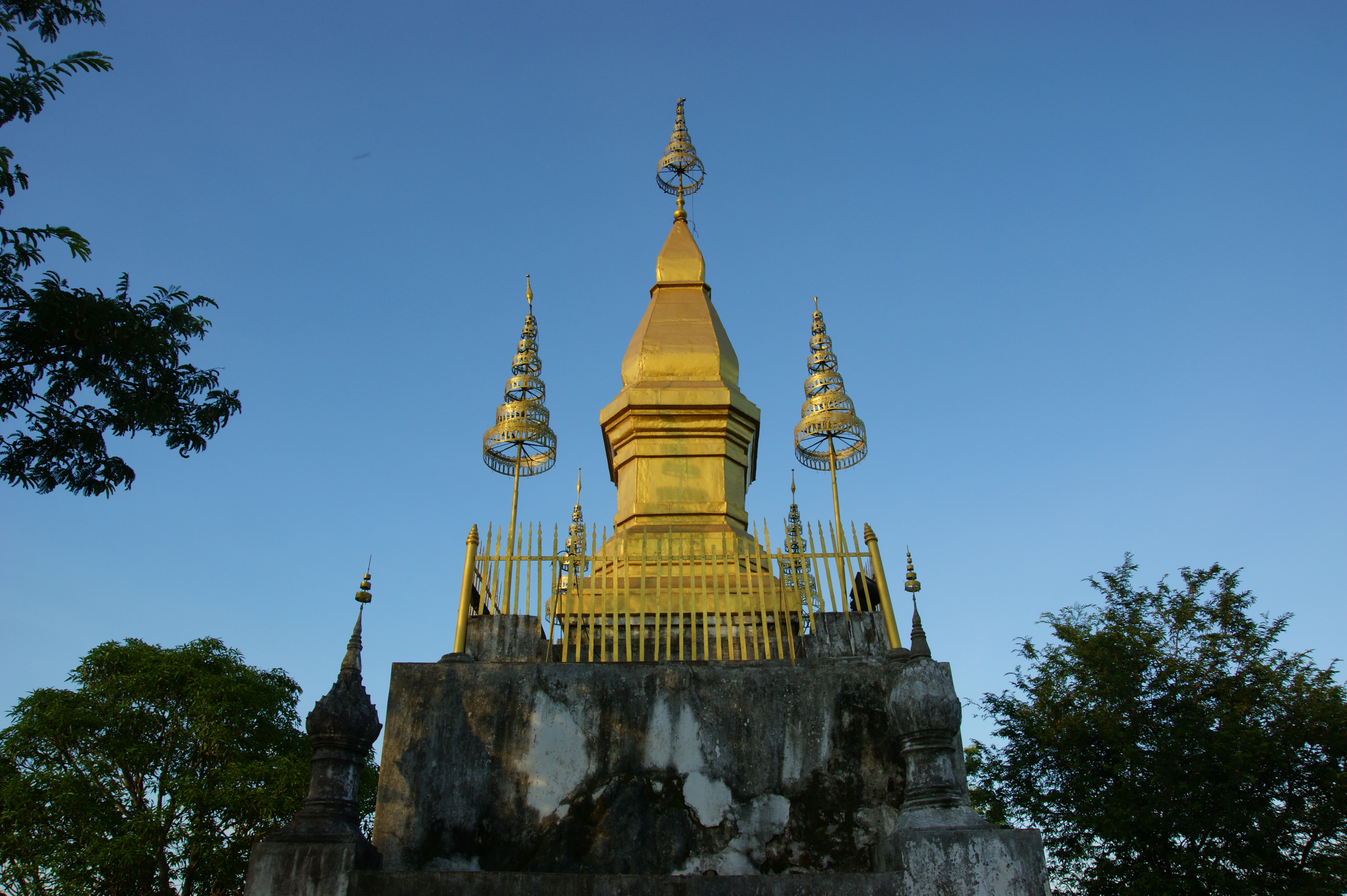 travel to luang prabang laos