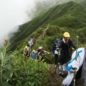 Fansipan trekking