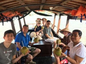 saigon cao dai temple cu chi tunnels my tho tour 5 days