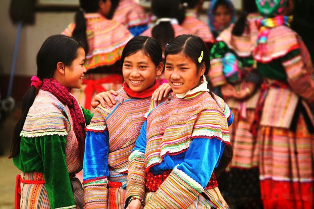 Vietnamese Traditional Costumes: History, Culture and Where to