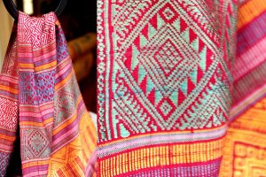 Traditional Costumes of Laotians | Cultures & Styles