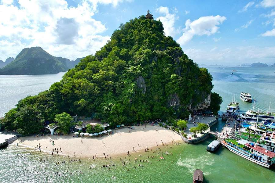 Titov Island, Halong Bay - Vietnam vacation package
