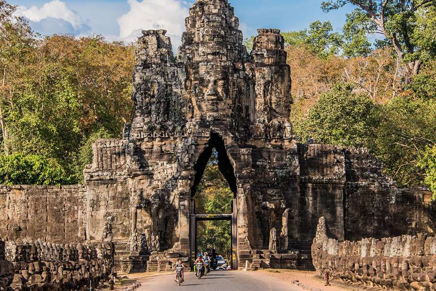 Angkor Thom-Vietnam and Cambodia tour