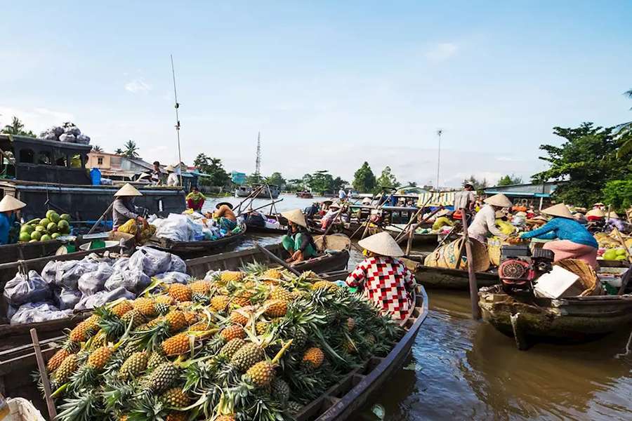 Cai Rang Floating Market - Vietnam Cambodia tours