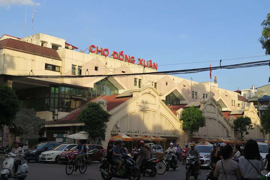 Dong Xuan market- Vietnam tour packages