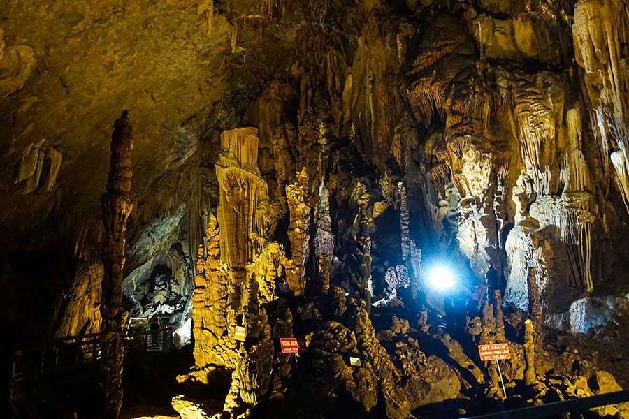 Lung Khuy Cave, Vietnam-adventure tours