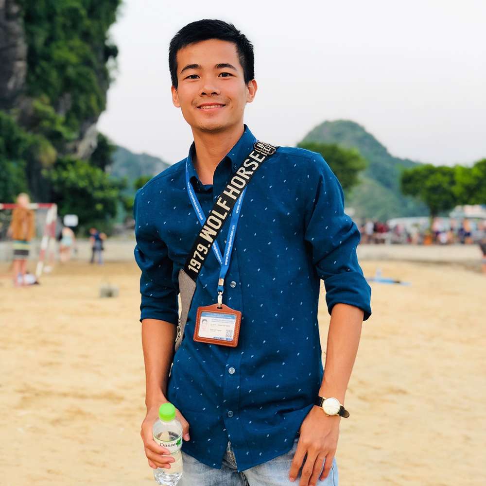 Van Thanh Duong - Tour guide